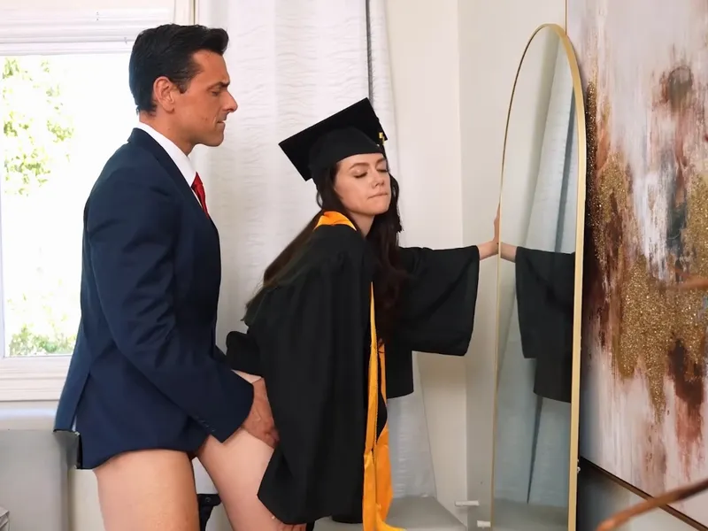 Cha dượng doggy con yêu tinh rớt đầy sàn